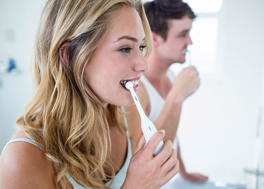 wees gegroet Accountant papier Tanden poetsen: met deze tips verzorg je jouw gebit - Pazzox