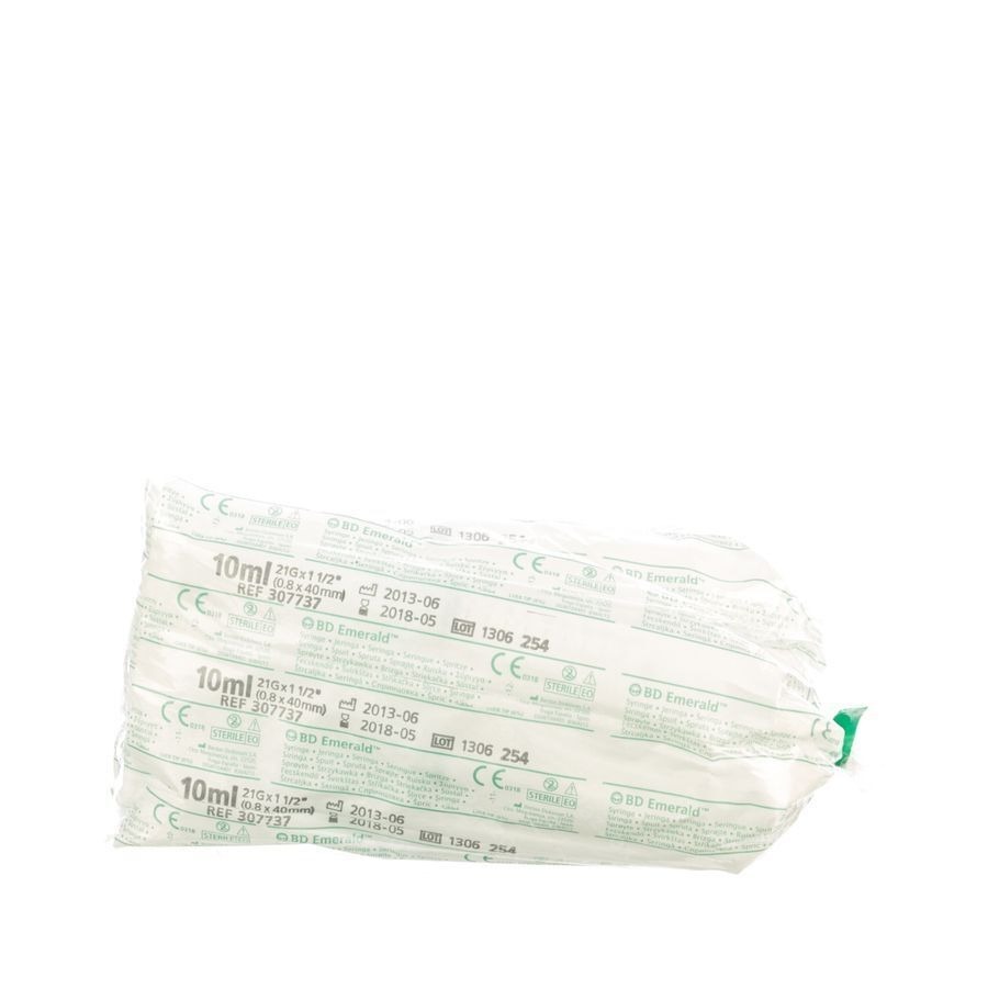 Bd Emerald Spuit 10ml + Naald 21g 1 1/2 10 307737