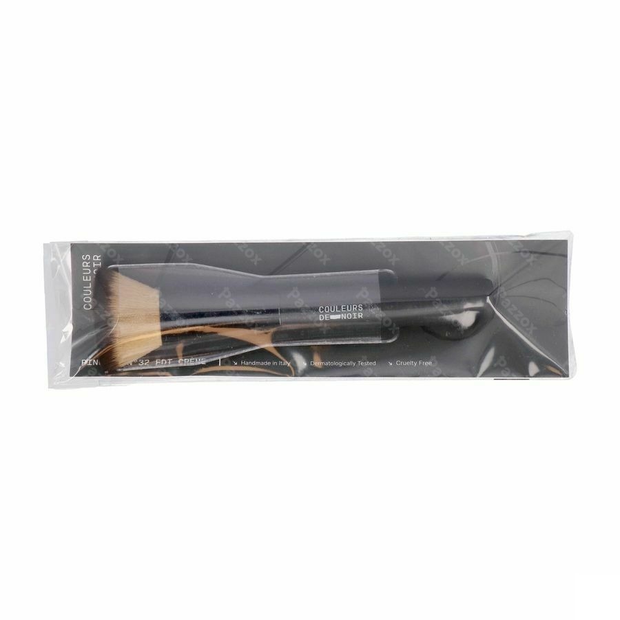 Les Couleurs De Noir Pinceau N32 Foundation